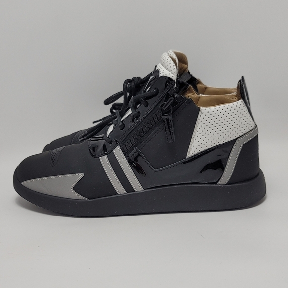 Giuseppe Zanotti Mens Runner Renew Black & White Mid Top Leather Sneaker Size 40